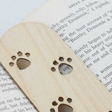 close up of the paw print details