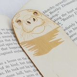 close up of the seal head details