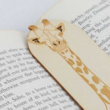 close up of the giraffe detailing