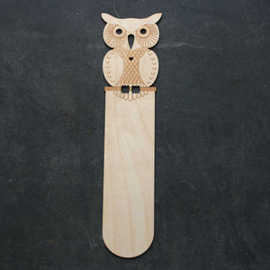 Wooden bookmark with a owl design